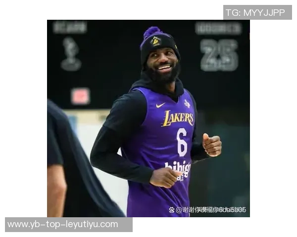 阿里纳斯回应詹姆斯推广言论强调其对NBA贡献与个人宣传的合理性 阿里纳斯回应詹姆斯推广言论强调其对NBA贡献与个人宣传的合理性