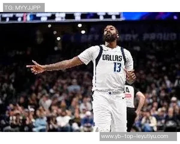 马绍尔全力以赴表现出色14投7中罚球5中4贡献18分6篮板